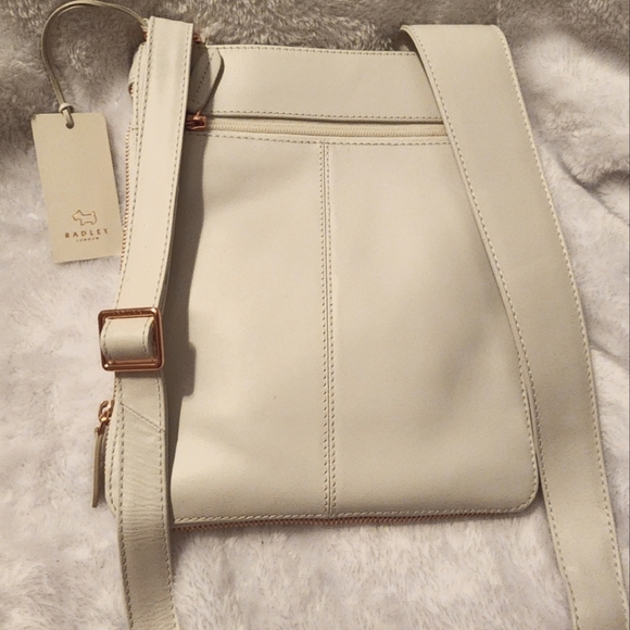 White Leather "Pockets Purse" with Rose gold color hardware by Radley London - Picture 6 of 10